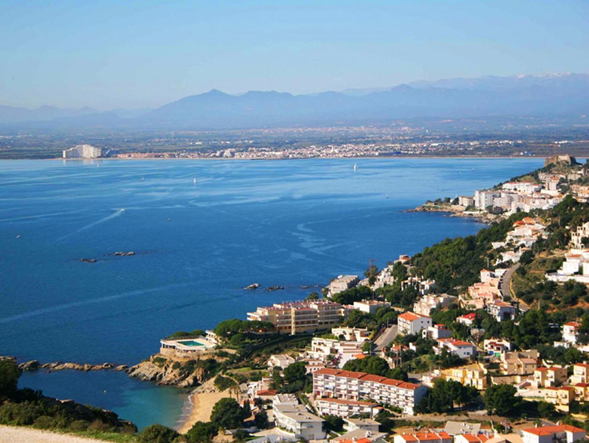 Amazing Seaview Apartment With Terrace & Parking - Casa Artevida Roses Exterior foto